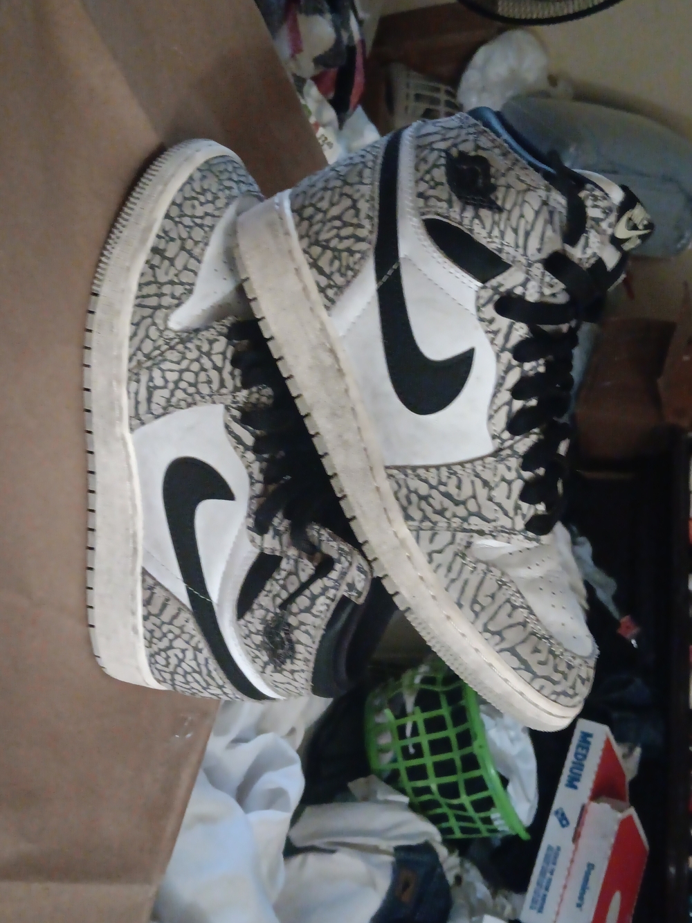 Nike Jordan1 Size 5Y/6.5W Elephant Print High-Top Sneakers